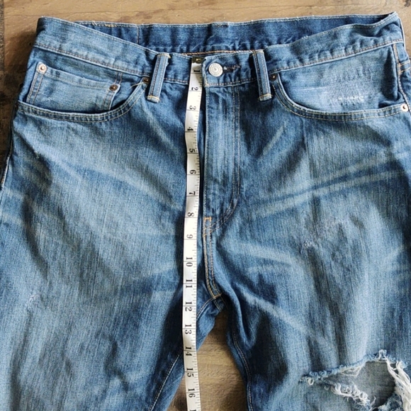Levi's 508 distressed raw hem jeans size 34×32 - Picture 7 of 14